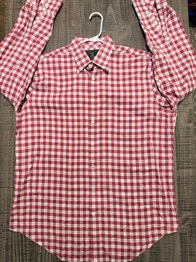 Men's Checked Button-Down Shirt in Pink and White
